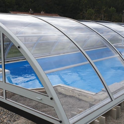 Cranpool Cranthermo rechteckig und eingegraben mit der Schwimmbad Überdachung Cabrio Dom