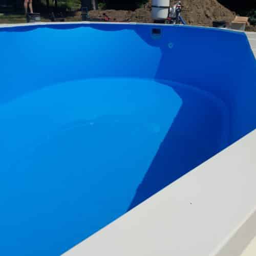 ein ovales Royal Schwimmbecken von Cranpool