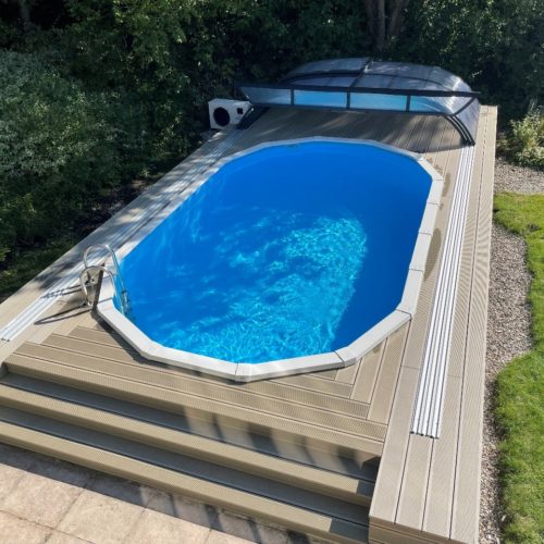 versenktes Cranpool Pool, Sommer, Baden, Schwimmen, Gartengestaltung,