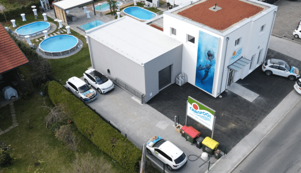 Cranpool Center Graz, Filiale, Cranpool, Schwimmbad Ausstellung,