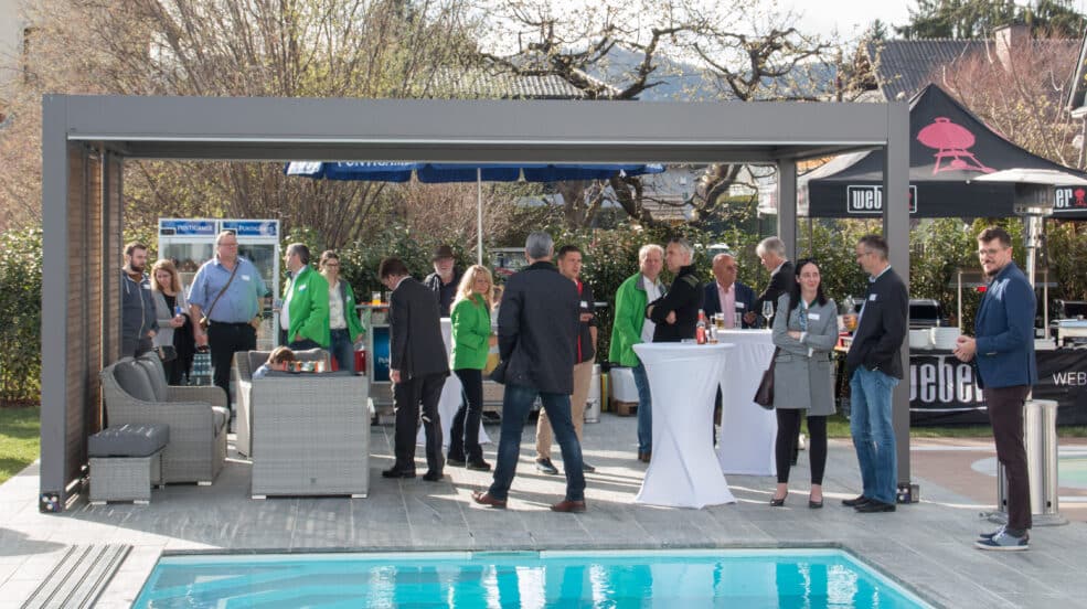 Cranpool Center Graz Eröffnung, Ausstellung, Cranpool, Badespaß, Schwimmbecken, Weber Grill Kooperation, Garten, Frühling, Sommer, Renovierung