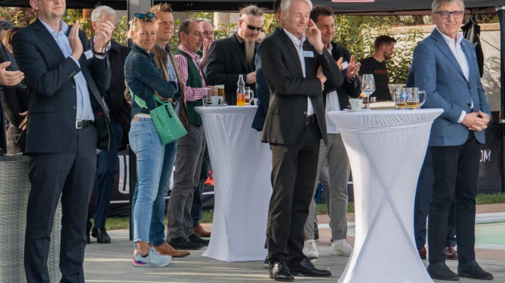 Neueröffnung Cranpool Center GrazCranpool Center Graz Eröffnung, Ausstellung, Cranpool, Badespaß, Schwimmbecken, Weber Grill Kooperation, Garten, Frühling, Sommer, Renovierung