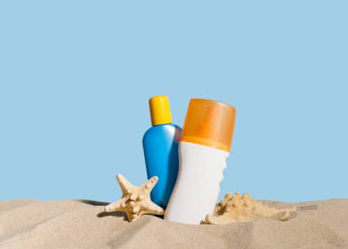 Symbolbild, Sonnenreme, Strand, Sonnenschutz, Sonnenschutz für Schwimmbecken, Cranpool