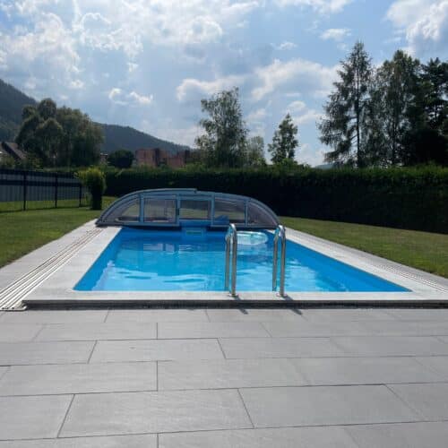 Poolprojekt Ruckenstuhl Wilding, Cranthermo Pool mit Cranpool Cabriodom