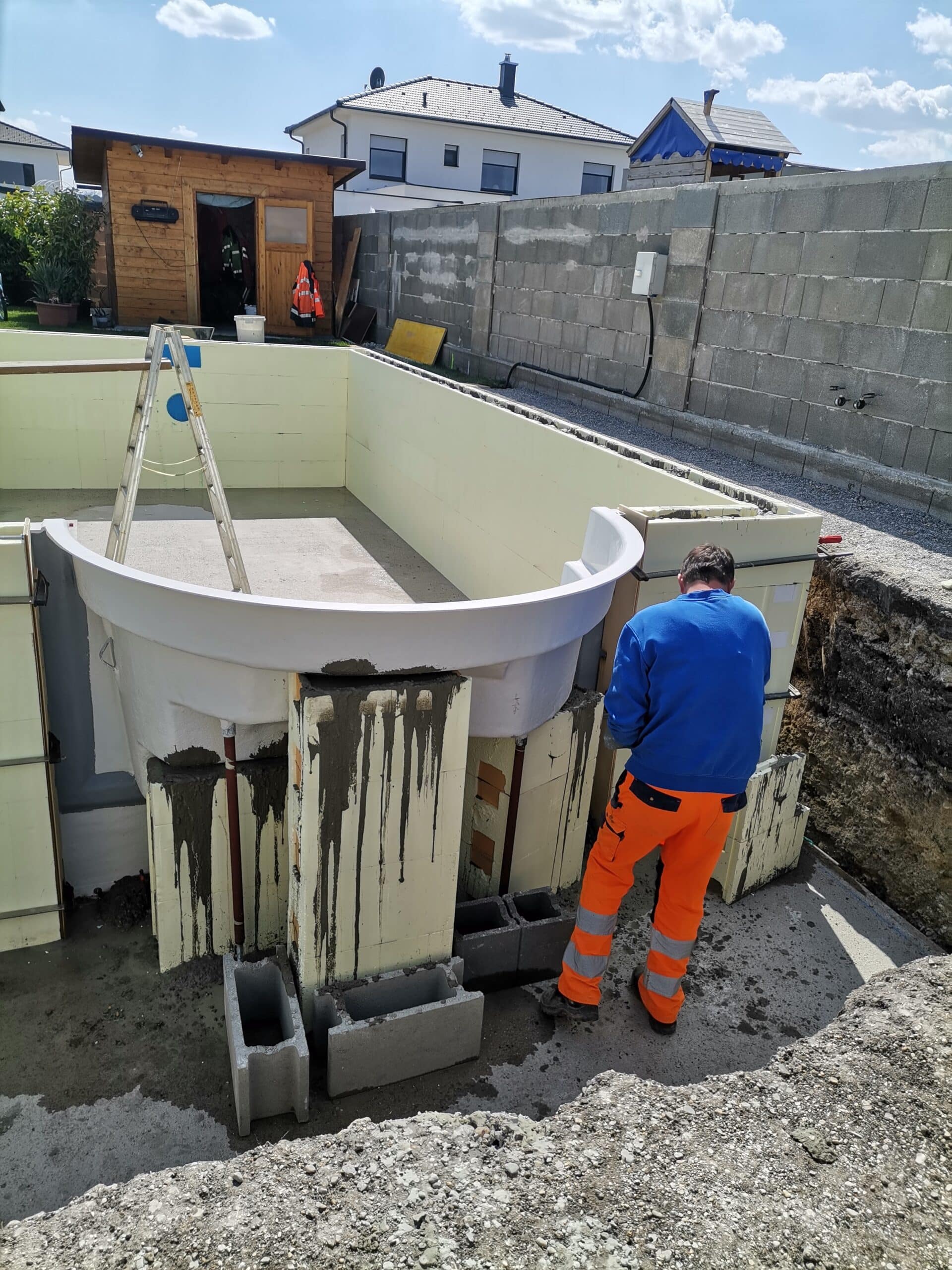 Poolprojekt Manfred Blümel Schwimmbadbau Cranthermo Pool