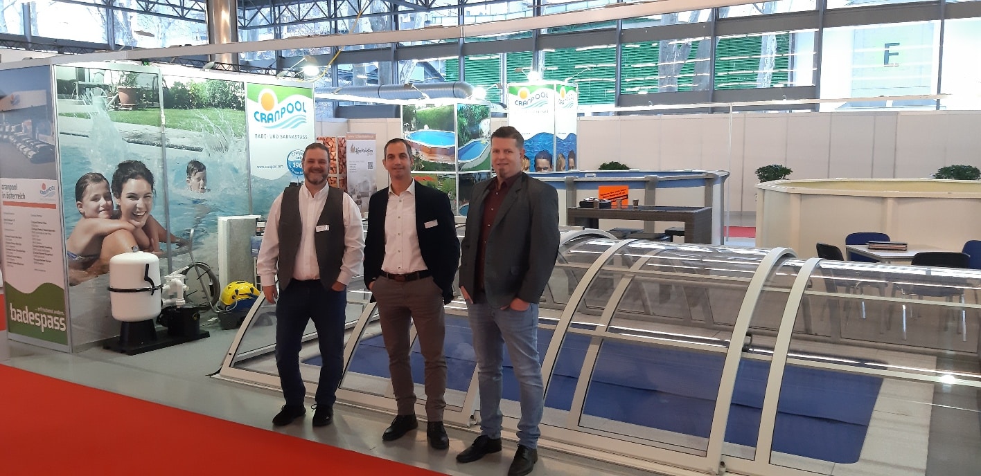 die Pool Experten am Cranpoolstand auf der Häuslbauermesse