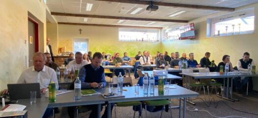 Cranpool startet in die Pool Saison am Cranpool Centertag 2023 sind Profis unter sich