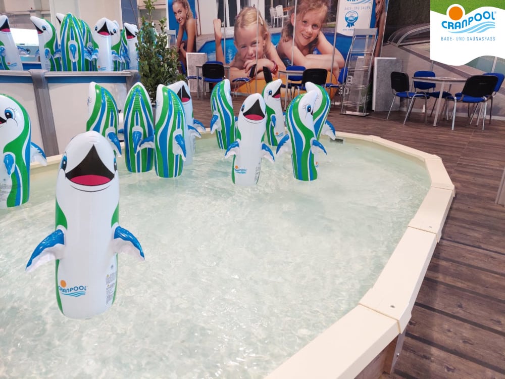 Cranpool Messestand auf der Pool and Garden in Tulln März 2023 Royal Pool mit Flipper