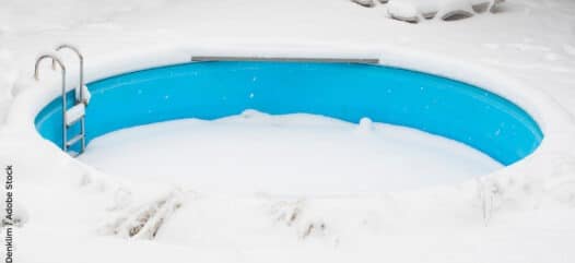 mit Cranpool Ihr Schwimmbecken im Winter planen und mit den ersten Sonnenstrahlen baden, Pool im Winter, Winterlandschaft mit Cranpool Miami