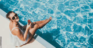 Poolpflege im Urlaub, Urlaub, Multifunktionsblock,