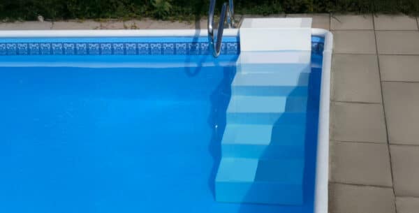 GFK Pooltreppe Elegant