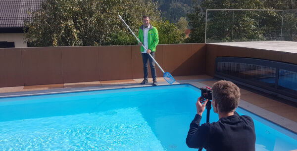 Videodreh am Pool am Pool für Cranpool TV