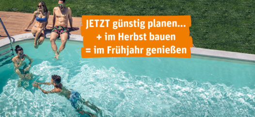 Badende am eckigen Pool - Herbstaktion 2025