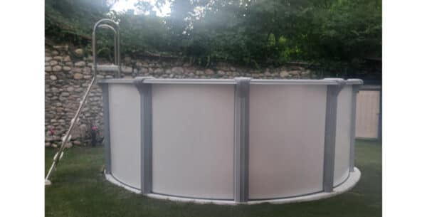 Aufstellbecken Rimini mit Leiter im Garten - Rimini Pool mit persönlicher Betreuung durch das Cranpool-Team.